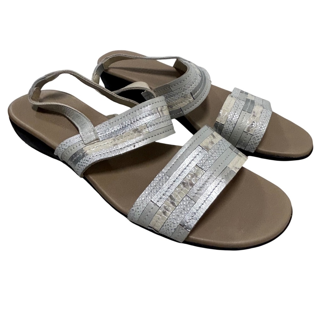 Munro American Womens 8.5 M Silver Snakeskin Slingback Wedge Sandals 8859 USA